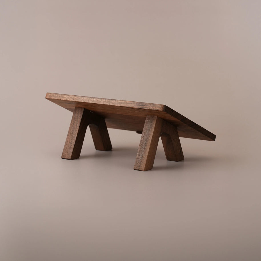 Ceviz Ahşap Laptop Standı • Hiza