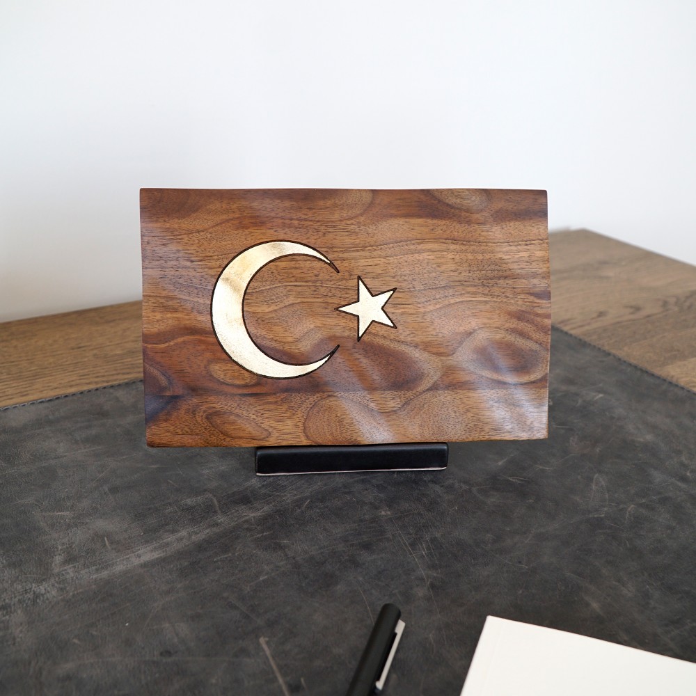 Ahşap Türk Bayrağı (Masaüstü)